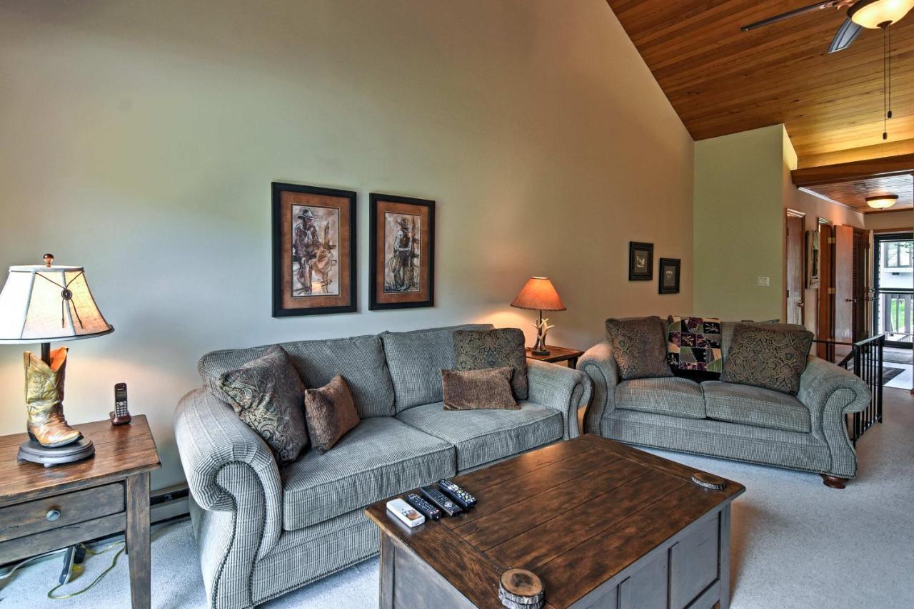 Beech Mountain Condo With Balcony, Walk To Resort! Esterno foto