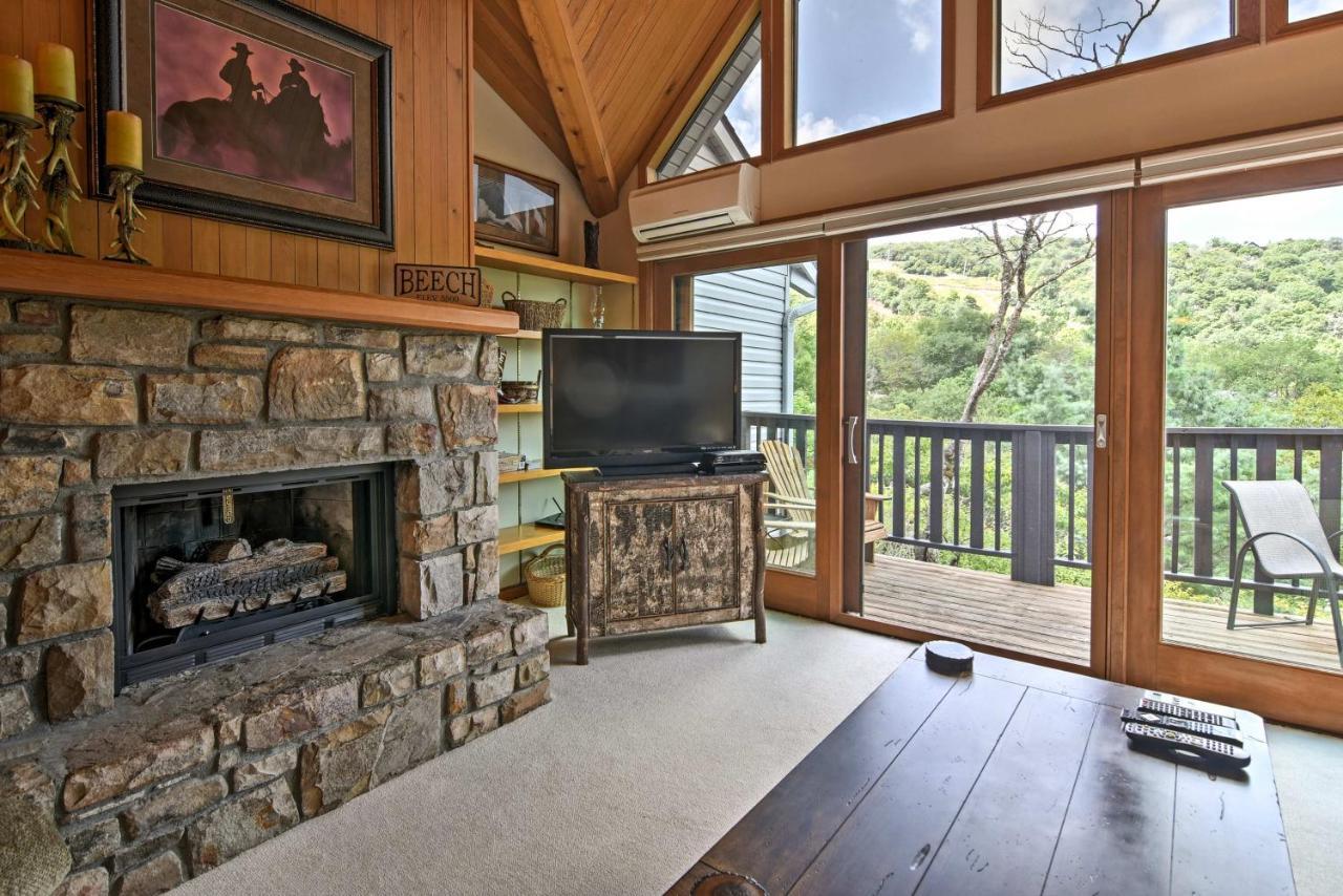 Beech Mountain Condo With Balcony, Walk To Resort! Esterno foto